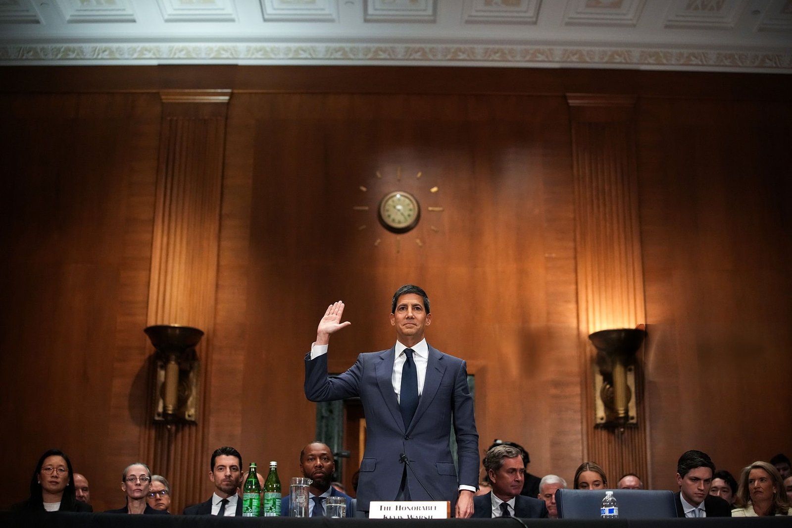Kevin Warsh testifying